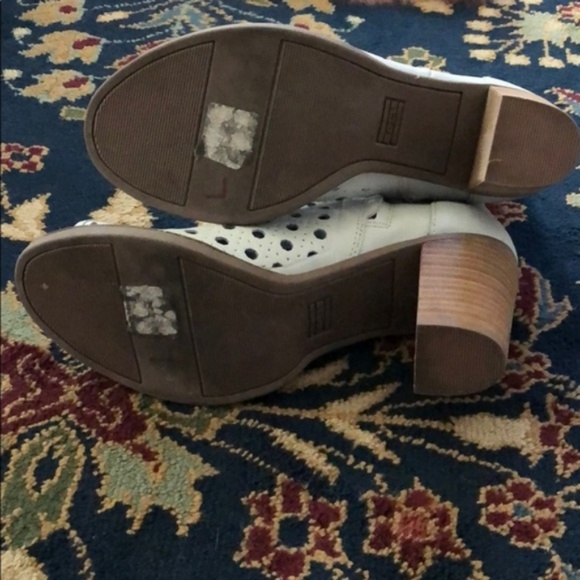 TOMS Leather Basket Weave Majorca Peep Toe Bootie - Picture 7 of 8